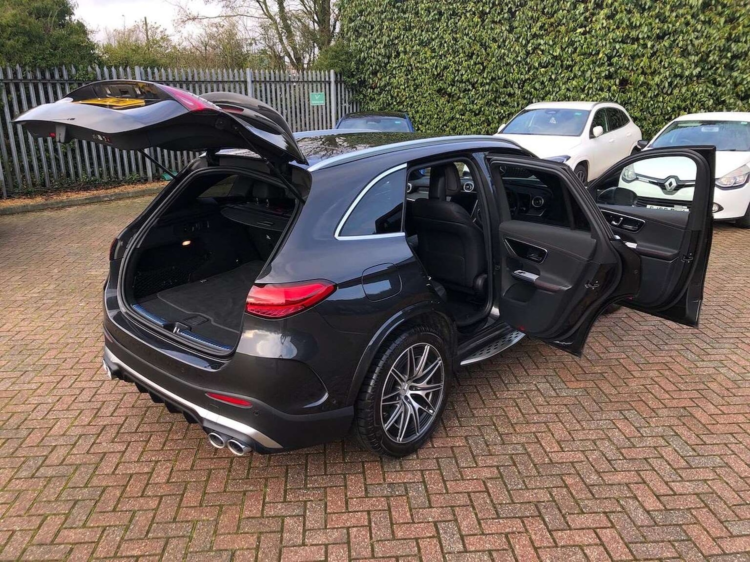 Used Mercedes-Benz GLC 2024 for sale - 77962332: Photo 40