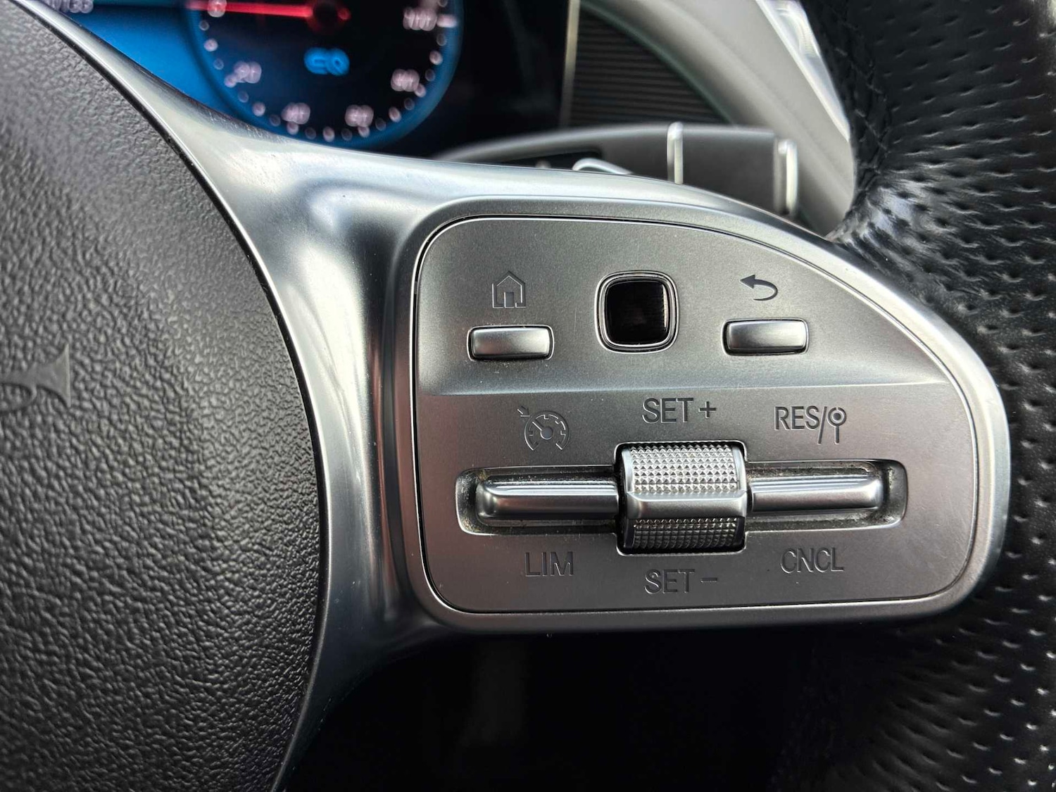 Used Mercedes-Benz EQC 2023 for sale - 78192131: Photo 23