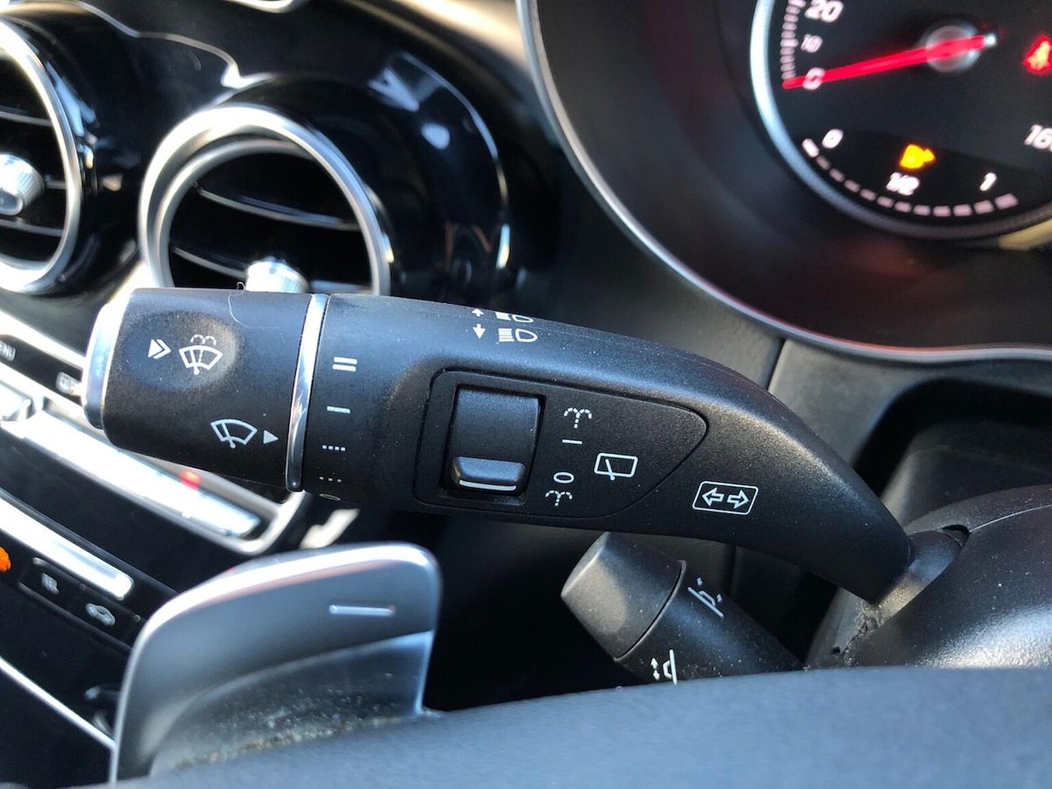 Used Mercedes-Benz GLC 2016 for sale - 77069941: Photo 28