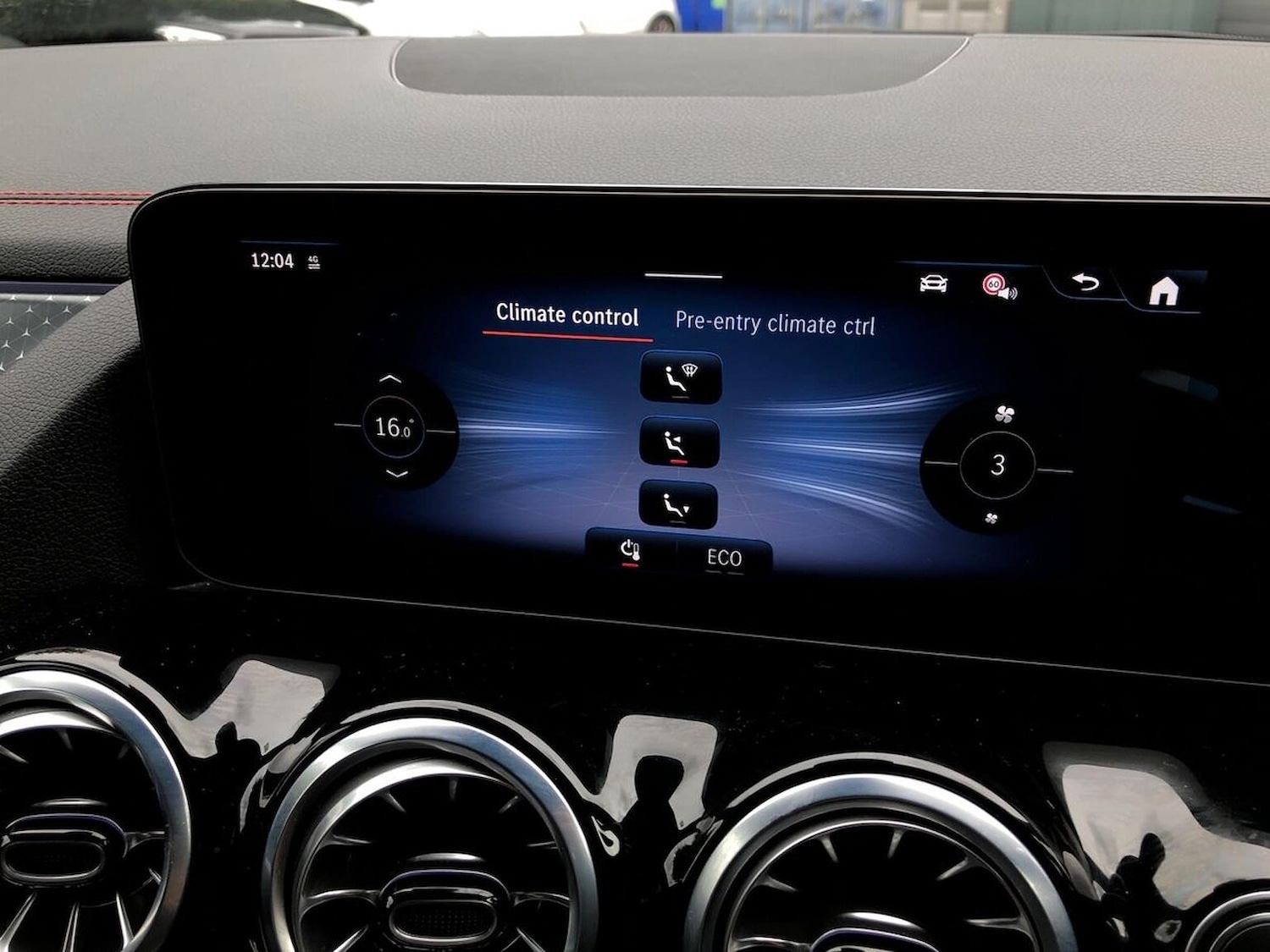Used Mercedes-Benz EQA 2024 for sale - 76115471: Photo 12