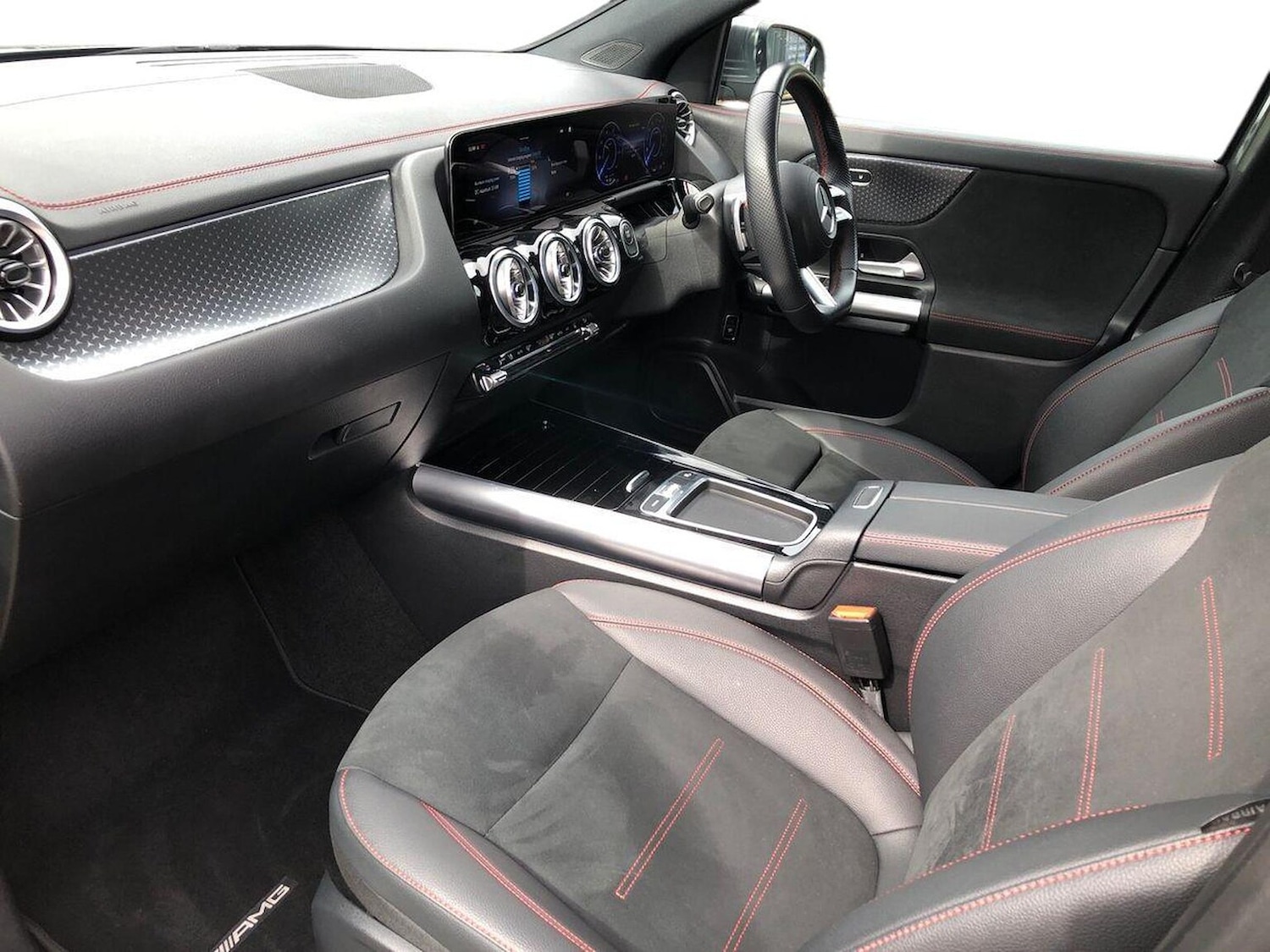 Used Mercedes-Benz EQA 2024 for sale - 76115471: Photo 7
