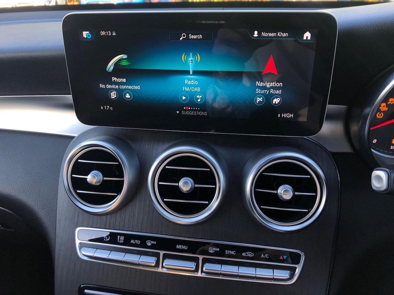 Used Mercedes-Benz GLC 2019 for sale - 76541913: Photo 11