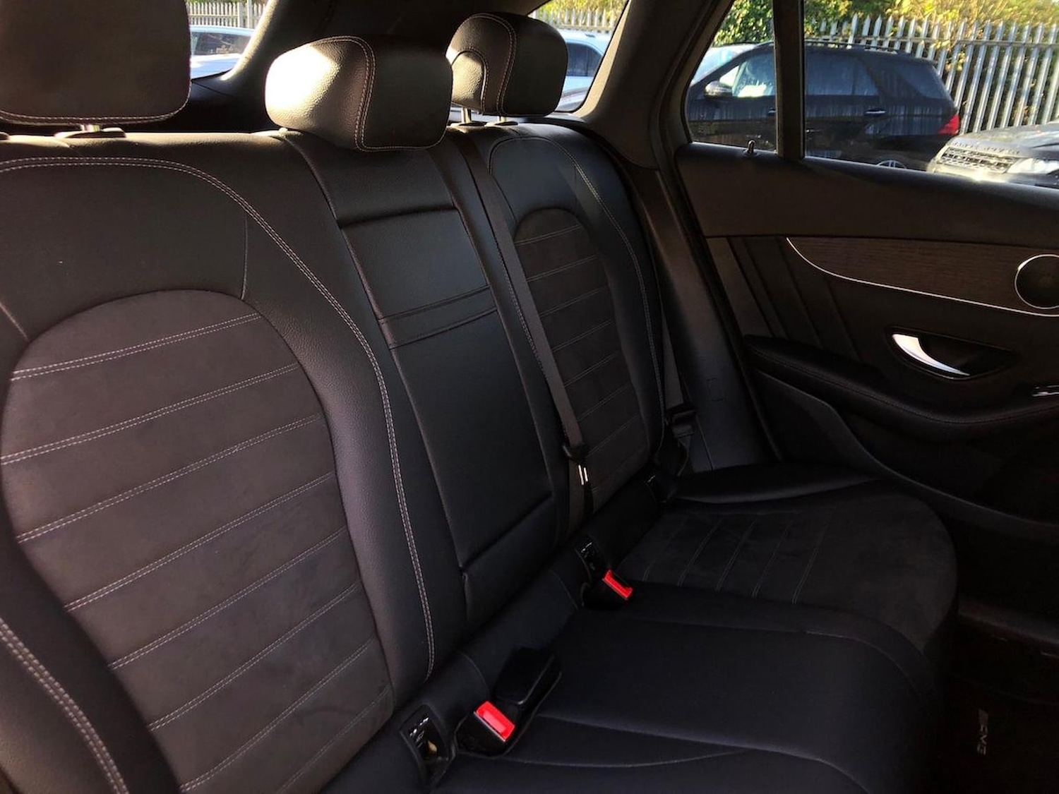 Used Mercedes-Benz GLC 2019 for sale - 76541913: Photo 16