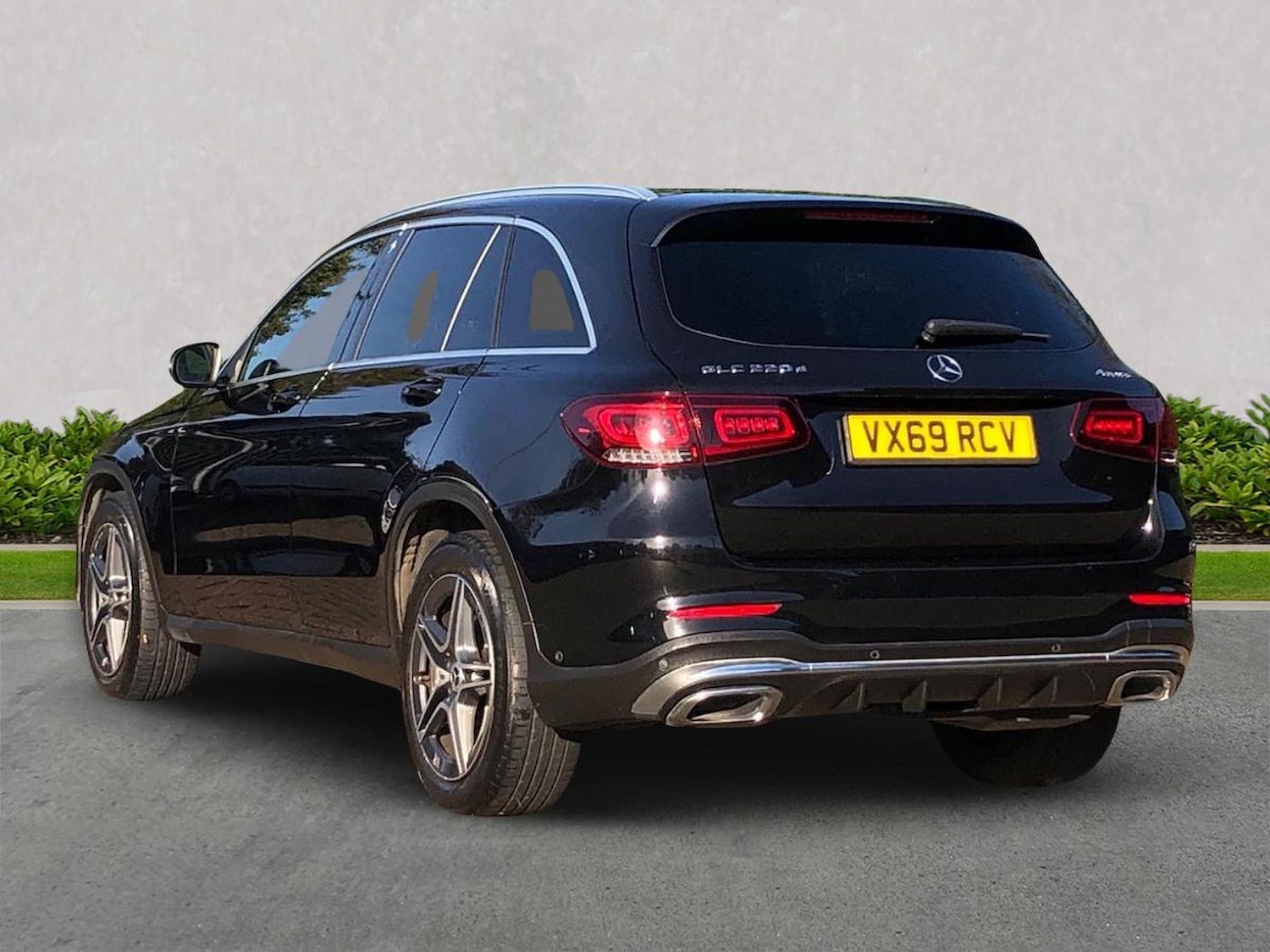 Used Mercedes-Benz GLC 2019 for sale - 76541913: Photo 2