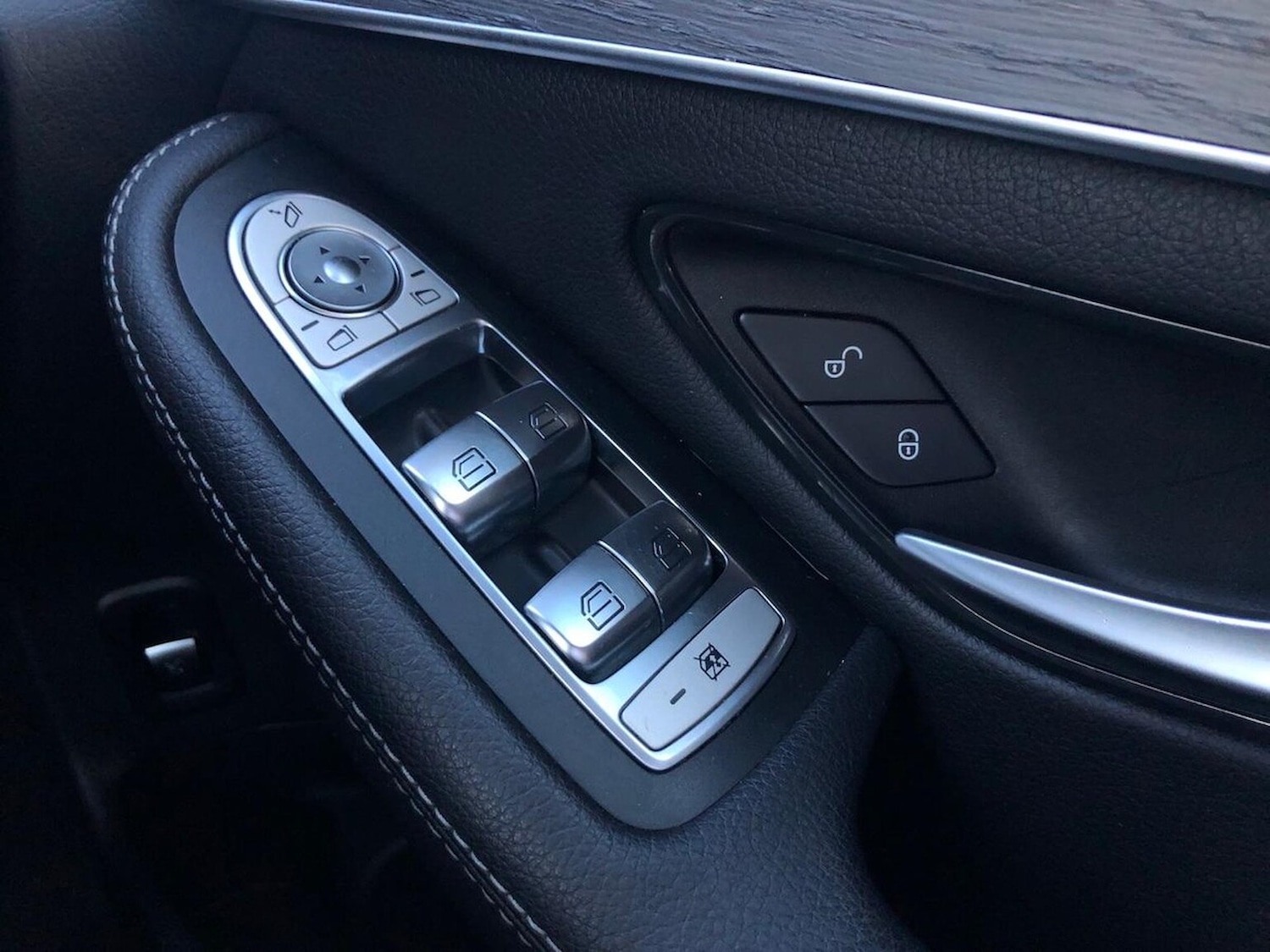 Used Mercedes-Benz GLC 2019 for sale - 76541913: Photo 21