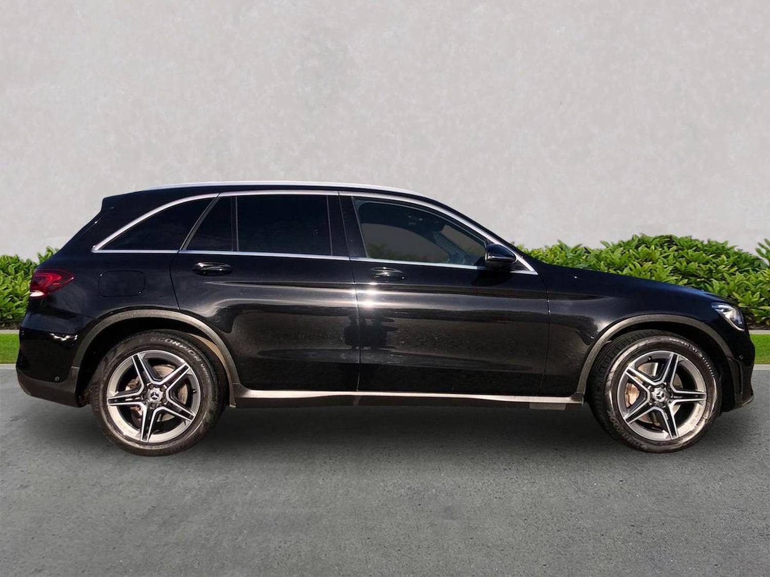 Used Mercedes-Benz GLC 2019 for sale - 76541913: Photo 3