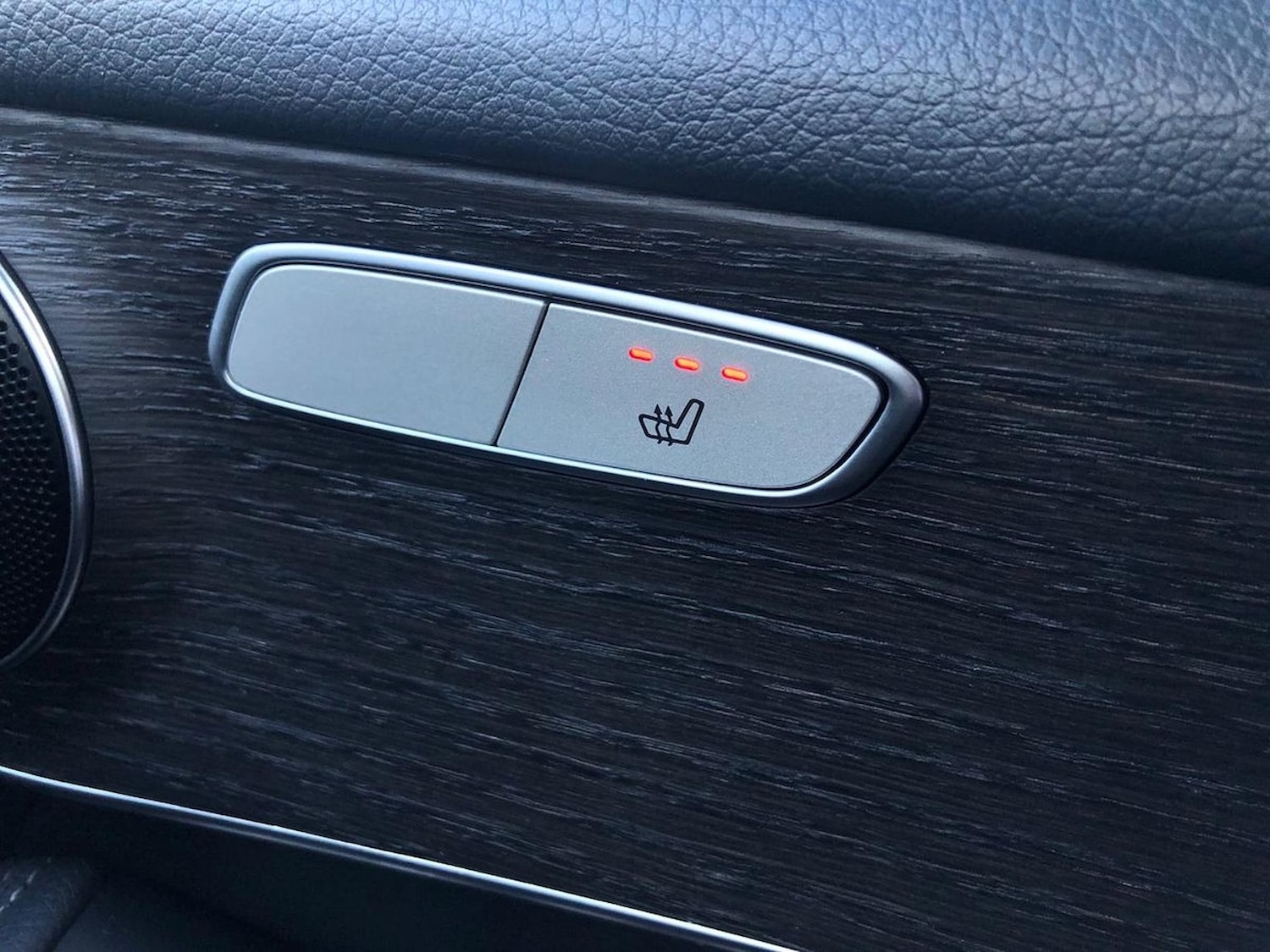 Used Mercedes-Benz GLC 2019 for sale - 76541913: Photo 30