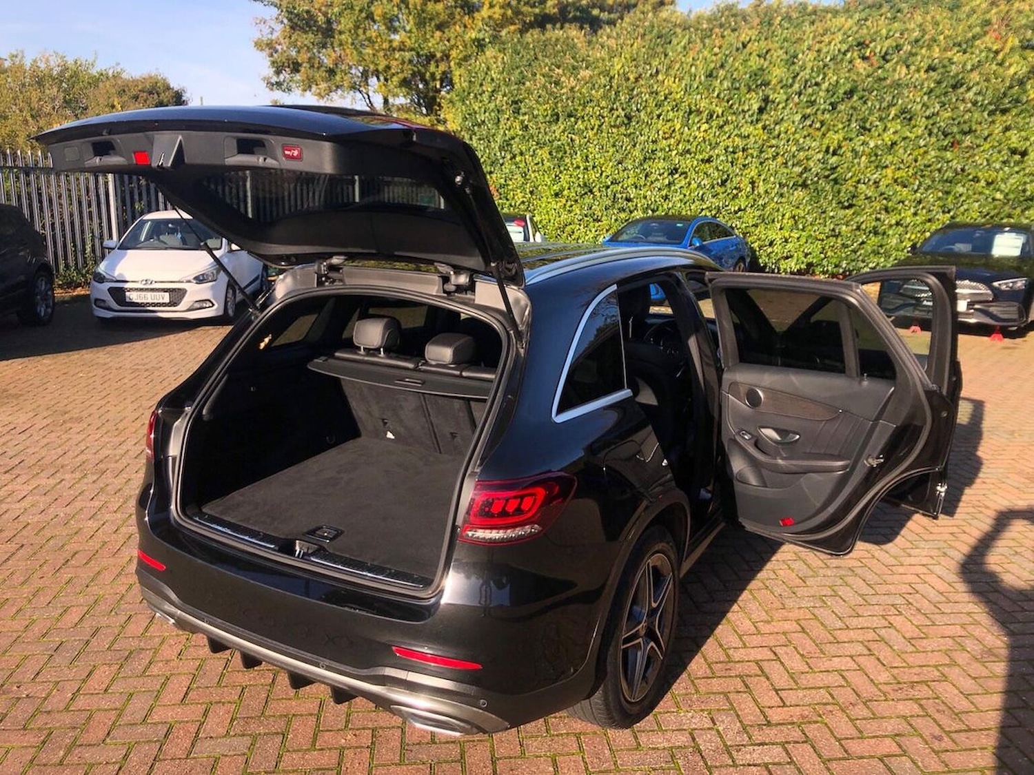 Used Mercedes-Benz GLC 2019 for sale - 76541913: Photo 40