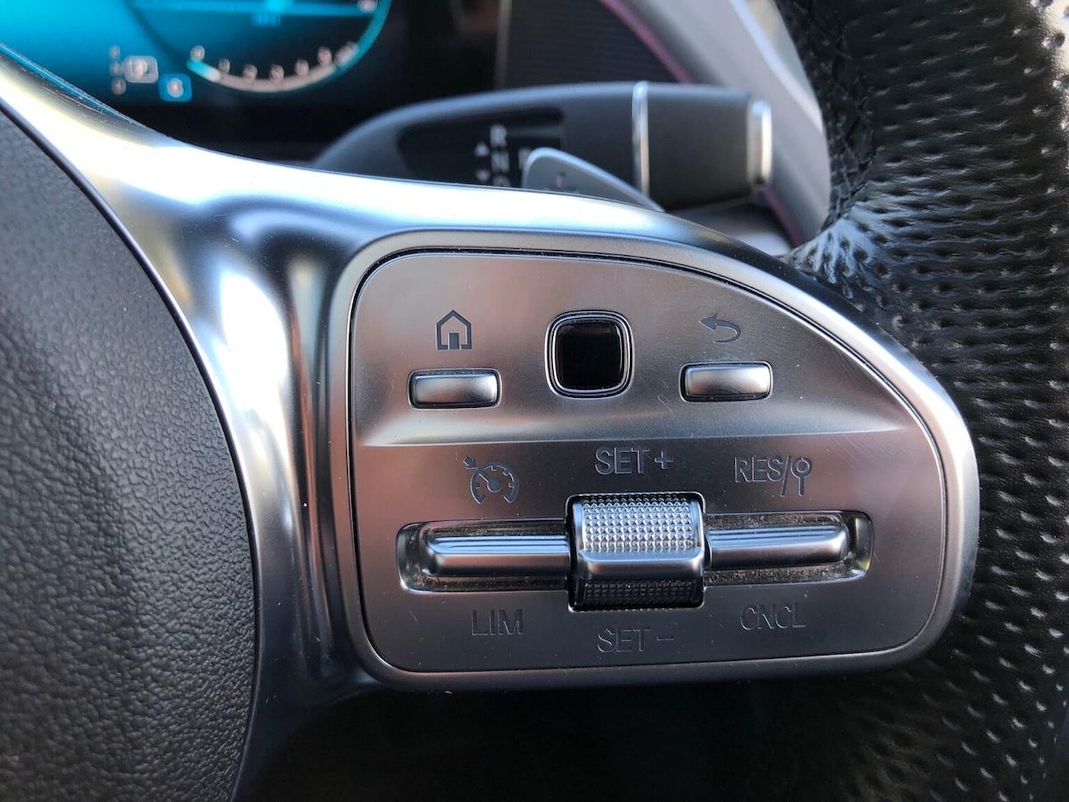 Used Mercedes-Benz EQC 2022 for sale - 76951182: Photo 27