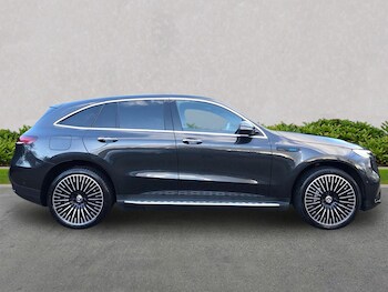Used Mercedes-Benz EQC 2022 for sale - 76951182: Photo