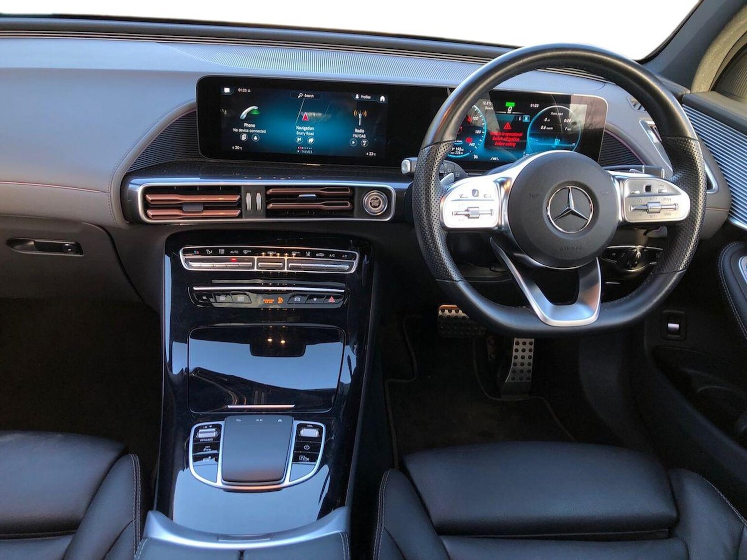 Used Mercedes-Benz EQC 2022 for sale - 76951182: Photo 9