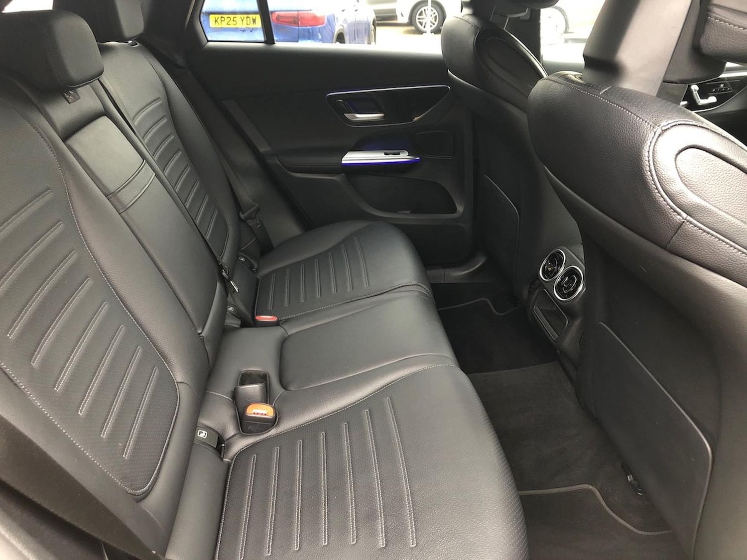 Used Mercedes-Benz GLC 2024 for sale - 76536593: Photo 16