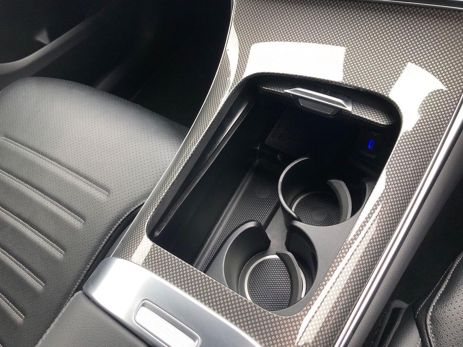 Used Mercedes-Benz GLC 2024 for sale - 76536593: Photo 32