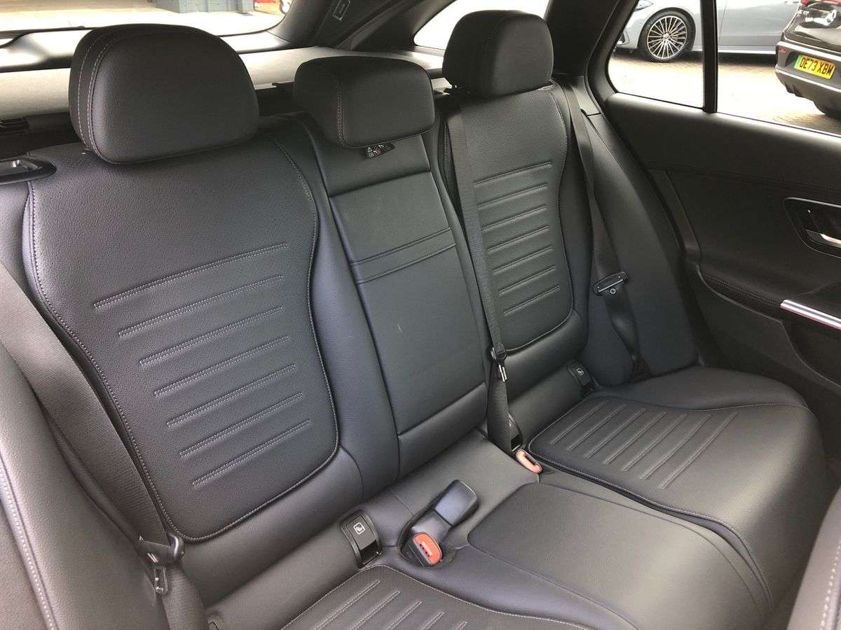 Used Mercedes-Benz C Class 2025 for sale - 78192020: Photo 19