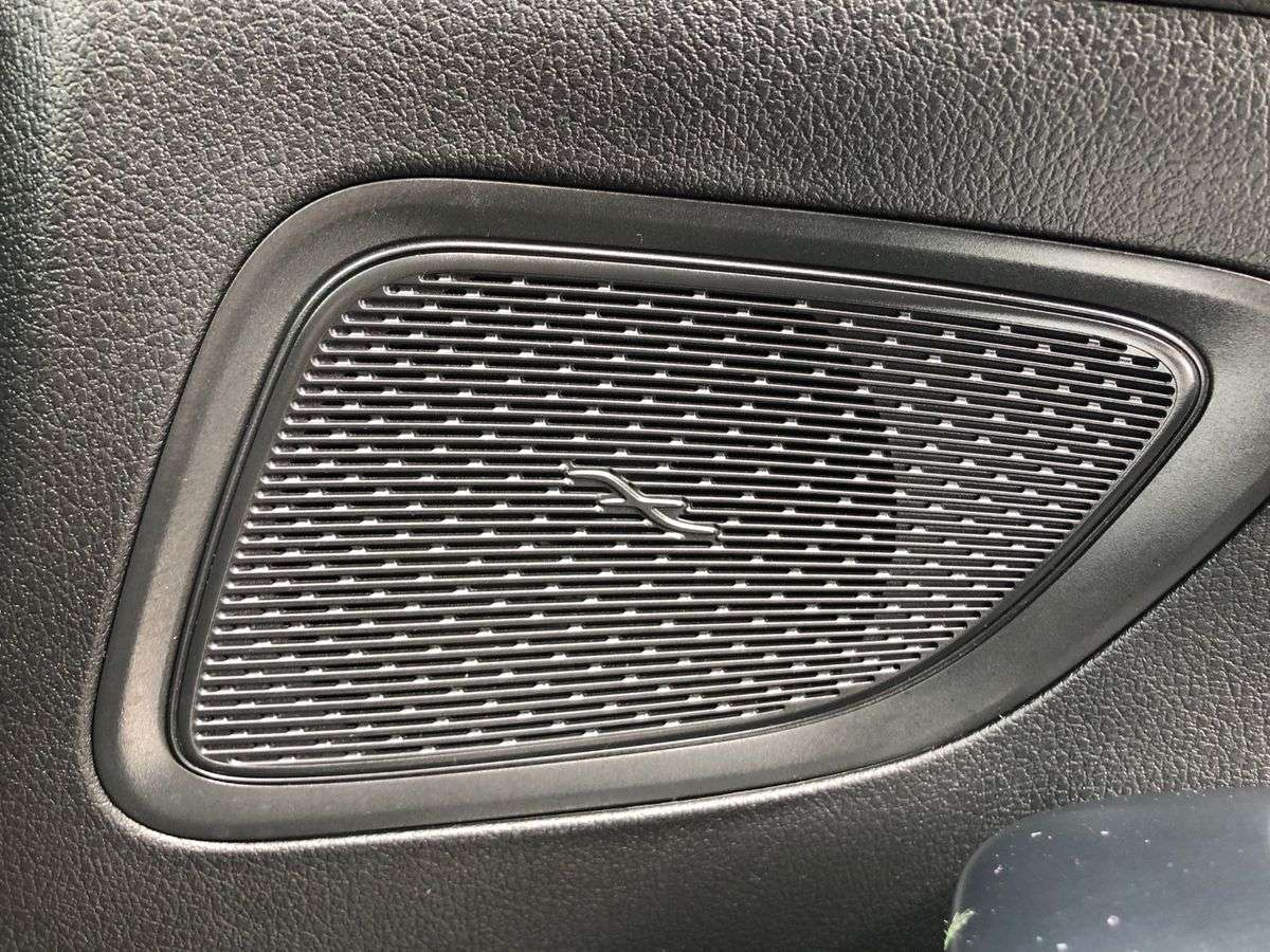 Used Mercedes-Benz C Class 2025 for sale - 78192020: Photo 31