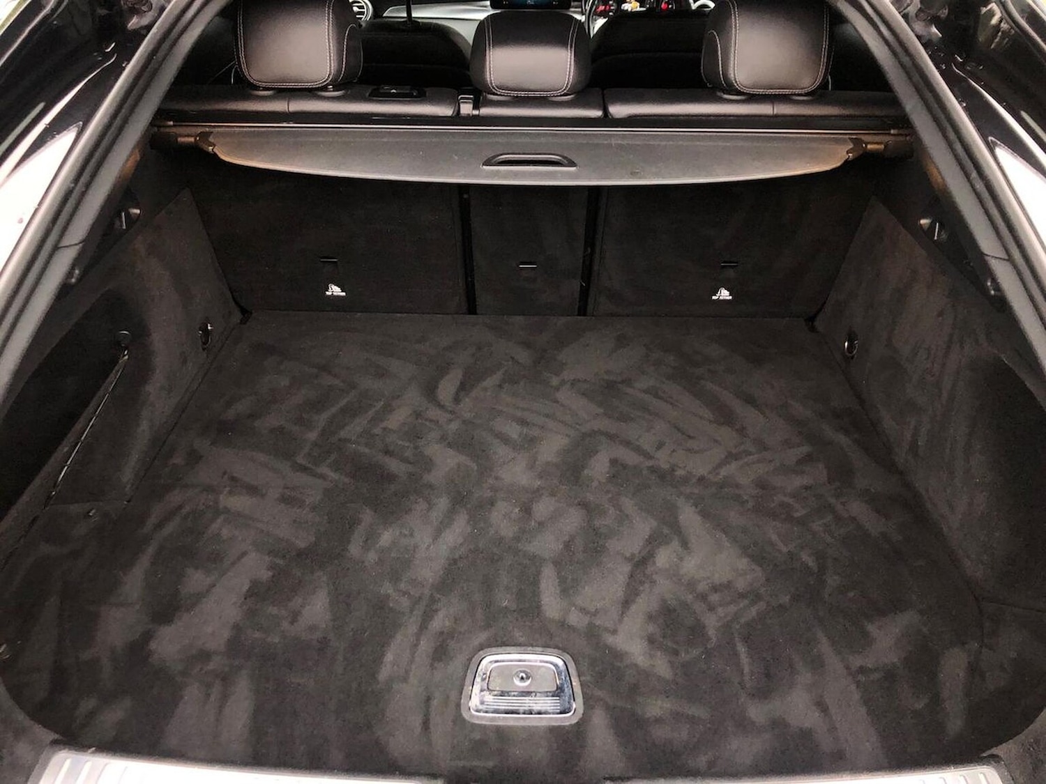 Used Mercedes-Benz GLC 2019 for sale - 76357852: Photo 17