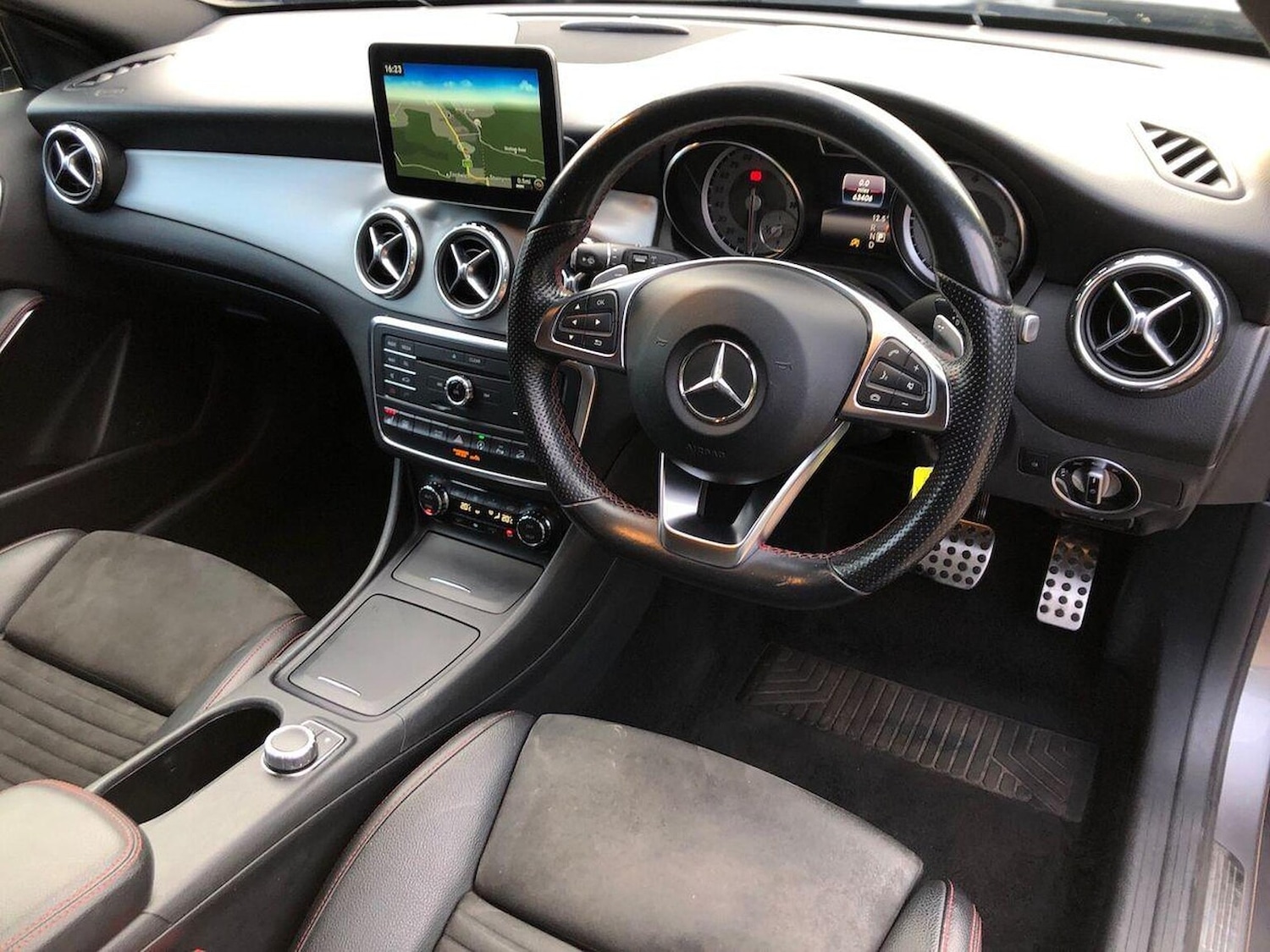 Used Mercedes-Benz GLA 2016 for sale - 76599276: Photo 15