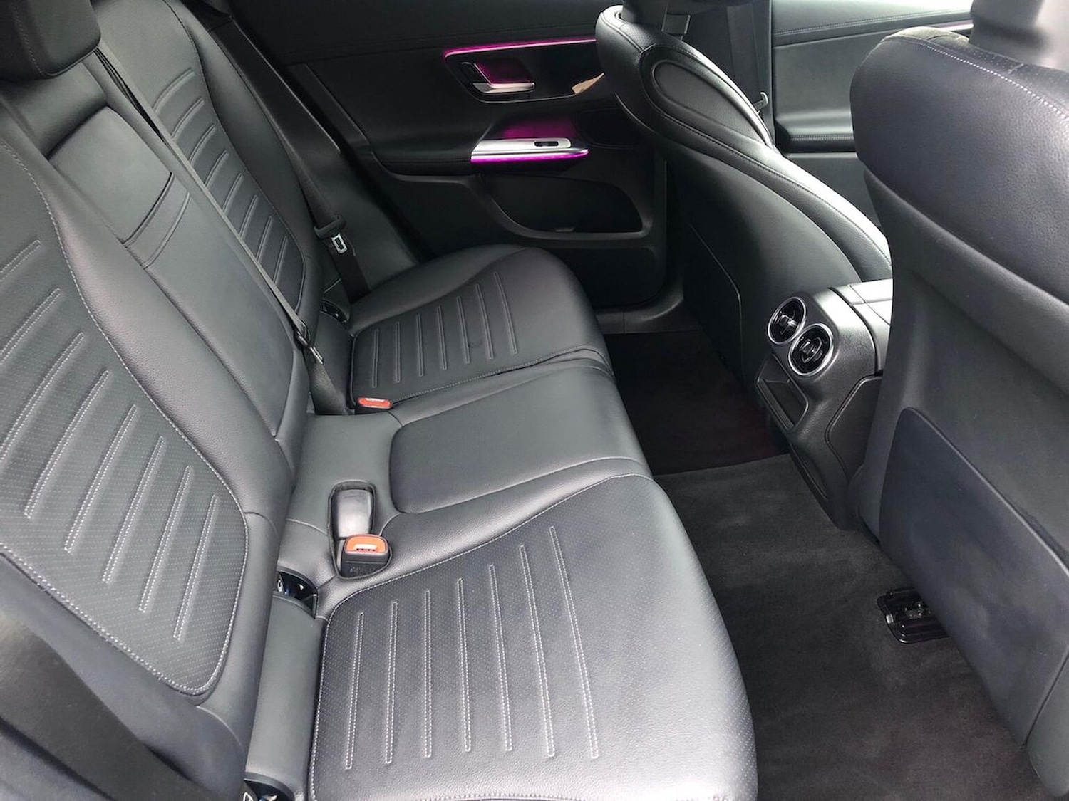 Used Mercedes-Benz GLC 2024 for sale - 76924560: Photo 16