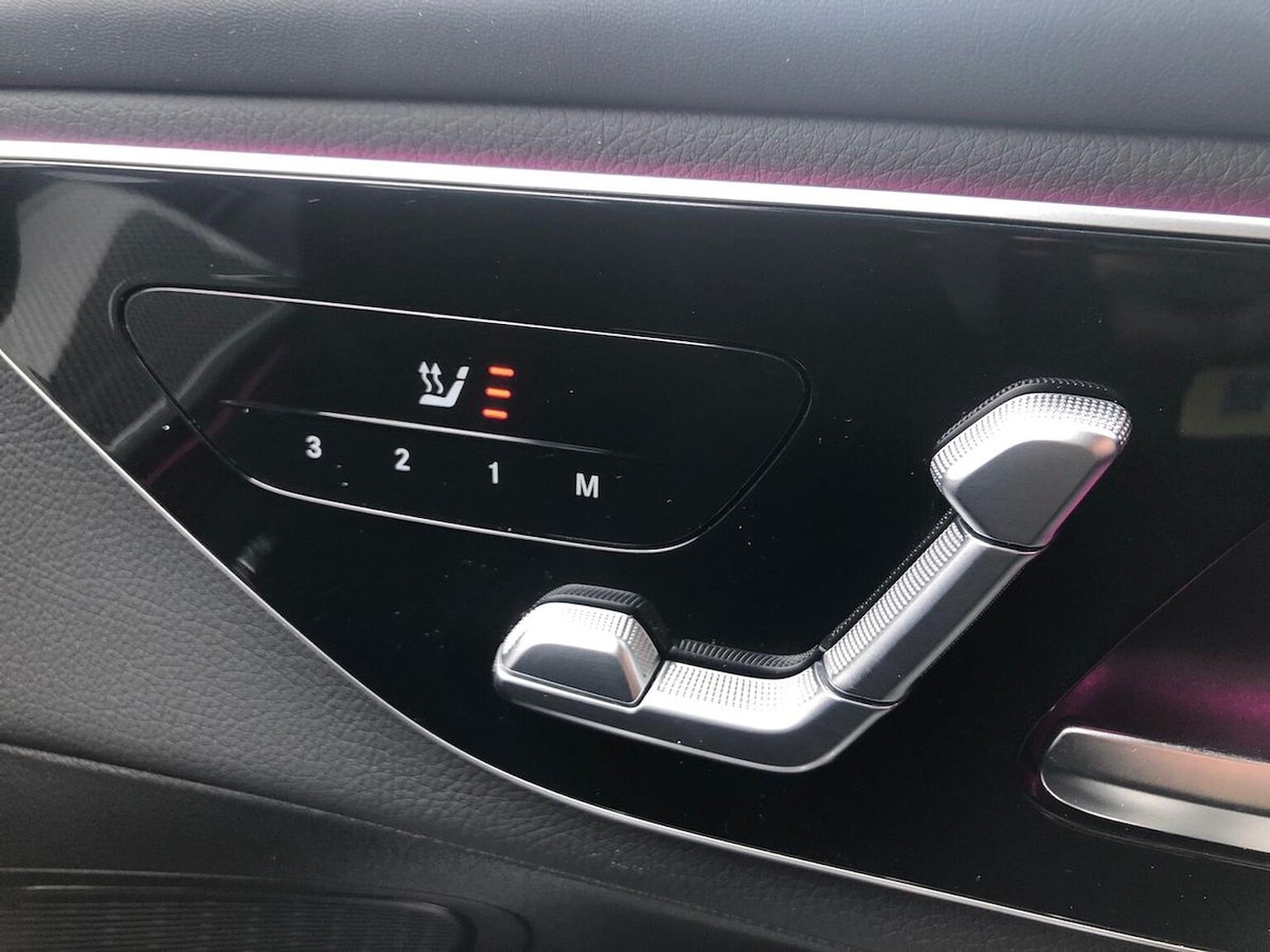 Used Mercedes-Benz GLC 2024 for sale - 76924560: Photo 30