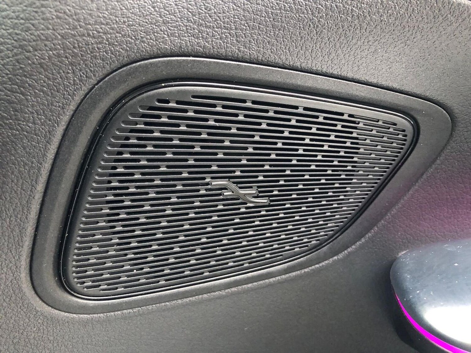 Used Mercedes-Benz GLC 2024 for sale - 76924560: Photo 31