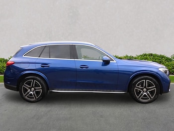 Used Mercedes-Benz GLC 2024 for sale - 76924560: Photo