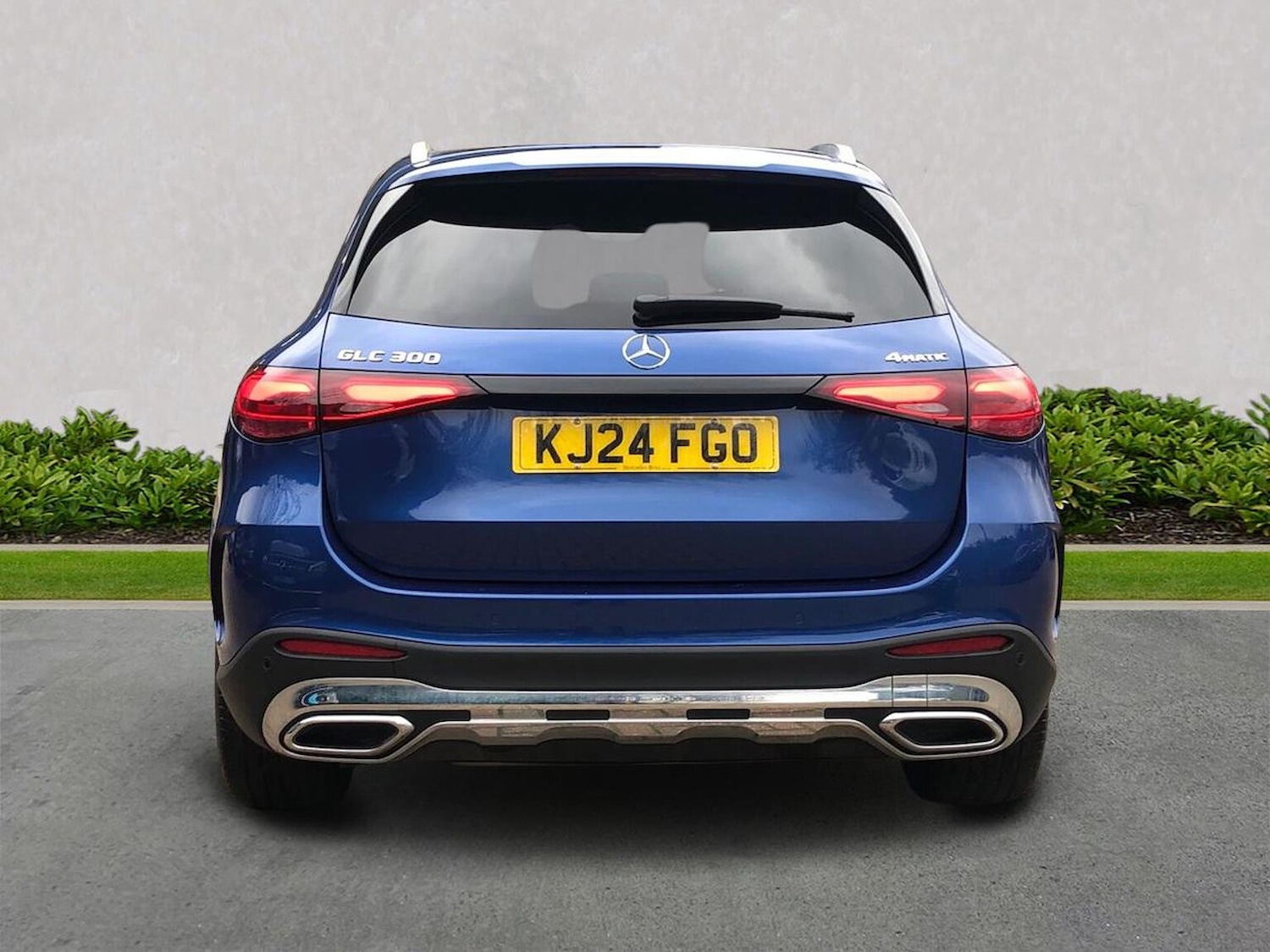 Used Mercedes-Benz GLC 2024 for sale - 76924560: Photo 4