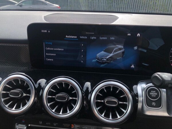 Used Mercedes-Benz GLB 2024 for sale - 75644364: Photo 12