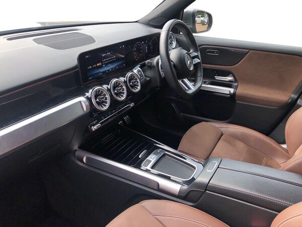 Used Mercedes-Benz GLB 2024 for sale - 75644364: Photo 7