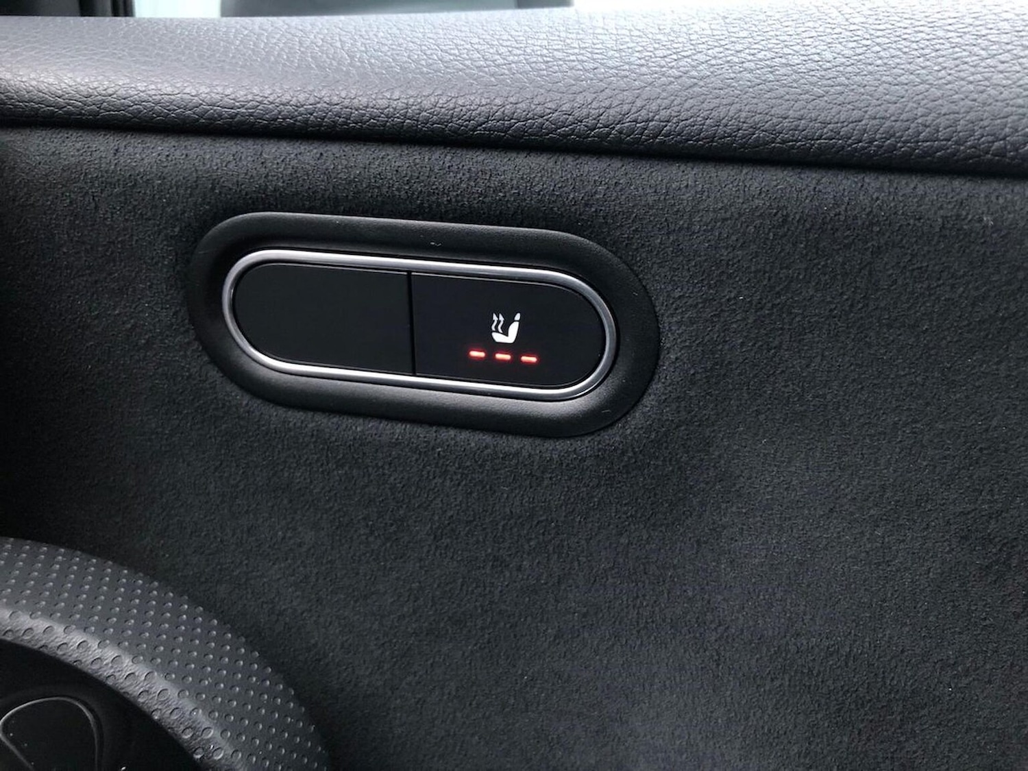 Used Mercedes-Benz A-Class 2020 for sale - 76979911: Photo 30