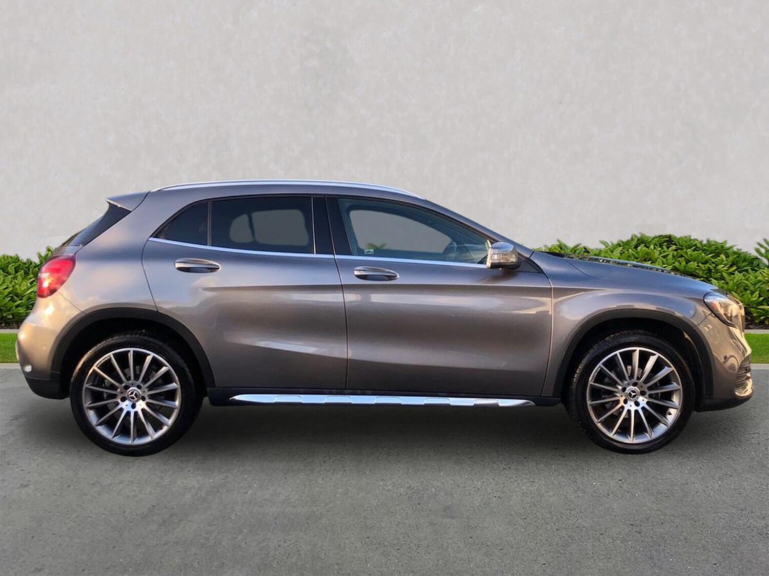Used Mercedes-Benz GLA 2019 for sale - 76628109: Photo 3
