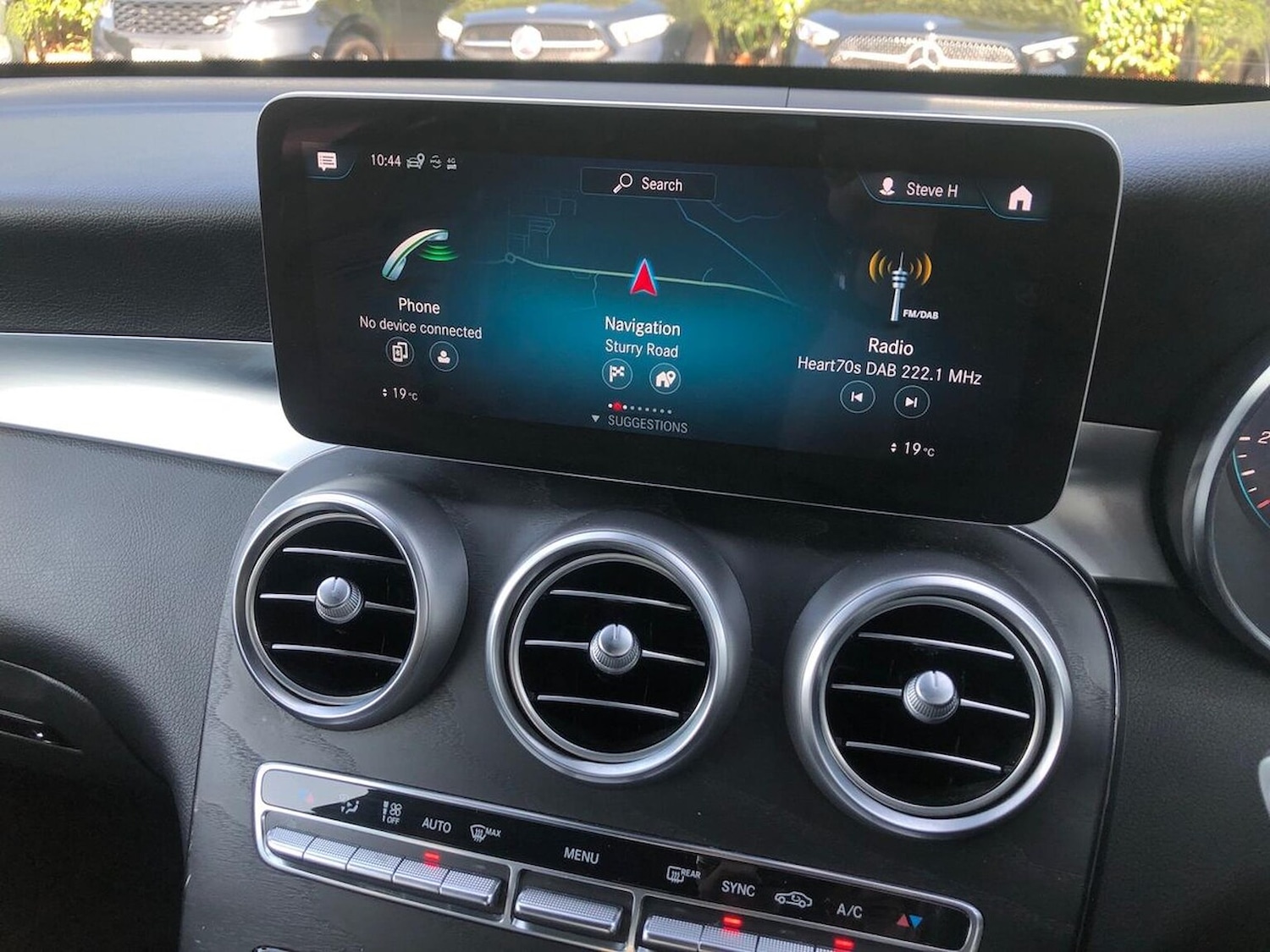 Used Mercedes-Benz GLC 2020 for sale - 76164820: Photo 11