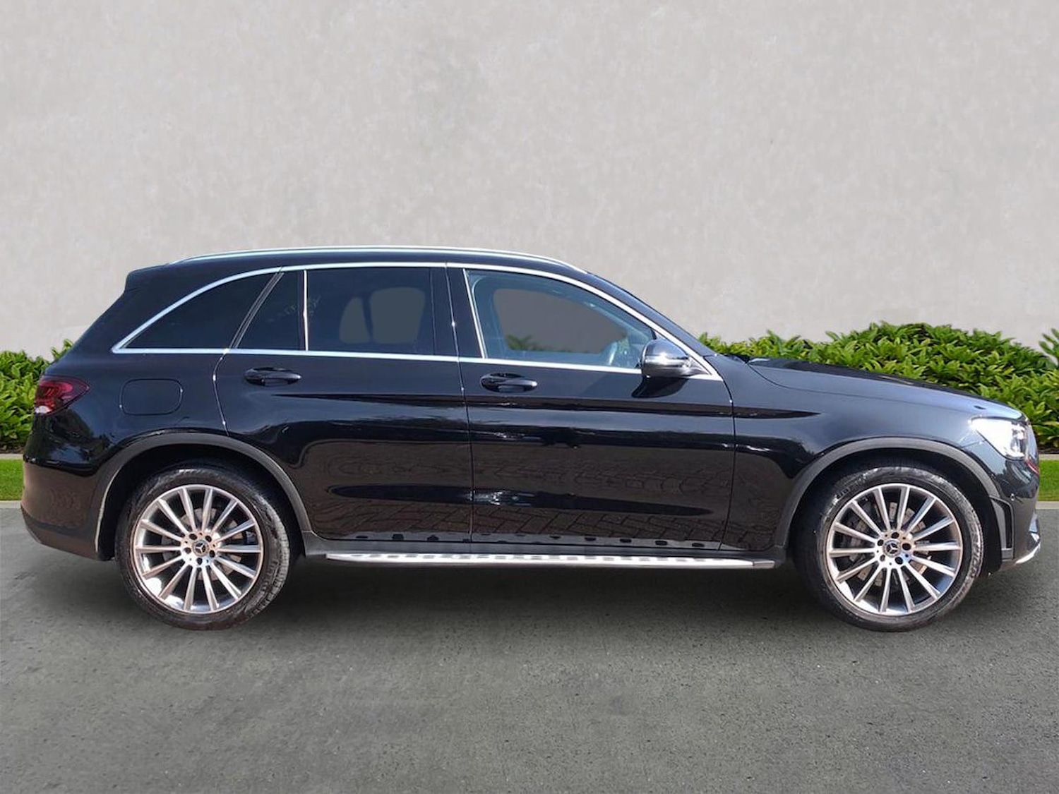 Used Mercedes-Benz GLC 2020 for sale - 76164820: Photo 3