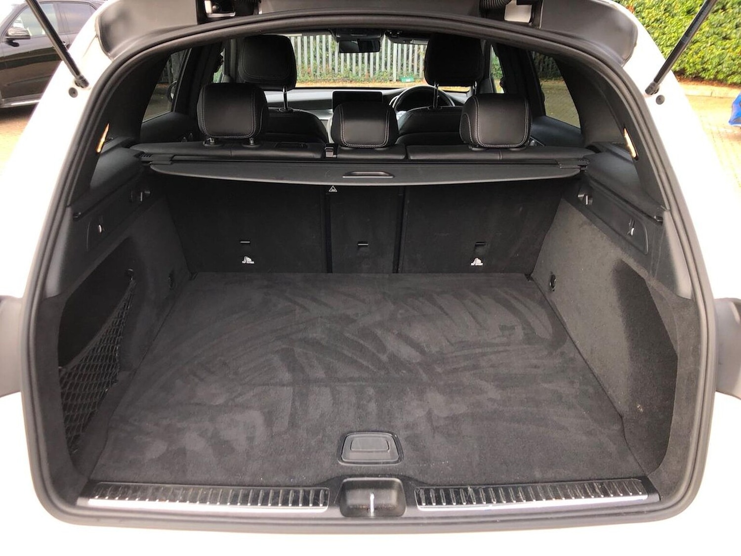 Used Mercedes-Benz GLC 2021 for sale - 76374353: Photo 17