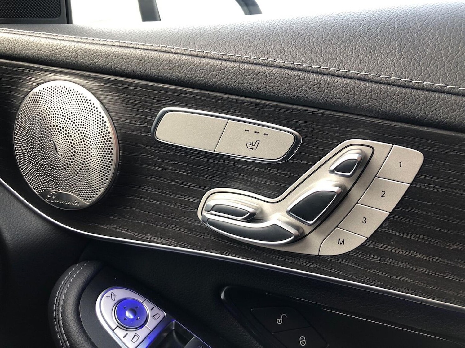 Used Mercedes-Benz GLC 2021 for sale - 76374353: Photo 30