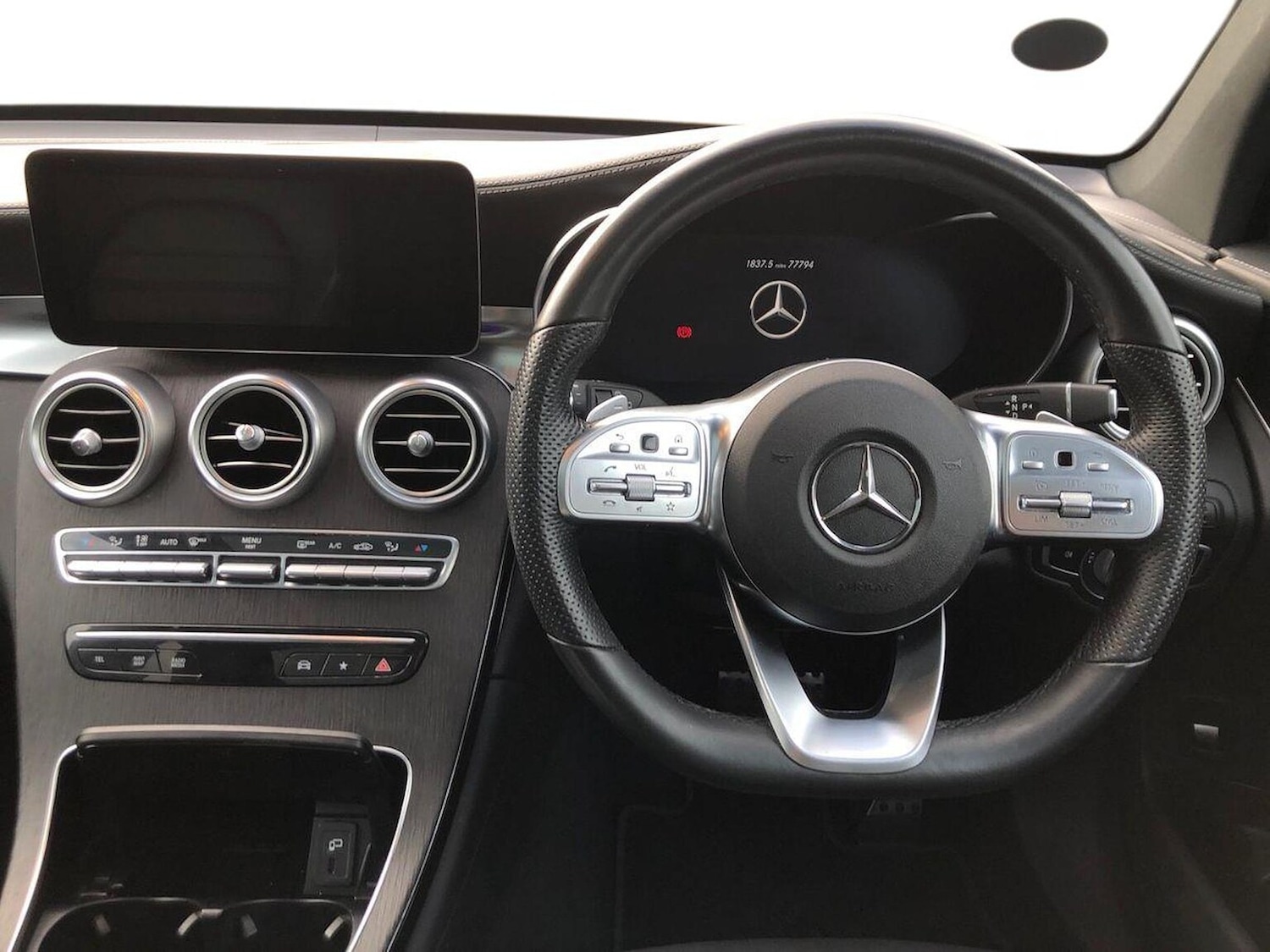 Used Mercedes-Benz GLC 2021 for sale - 76374353: Photo 9