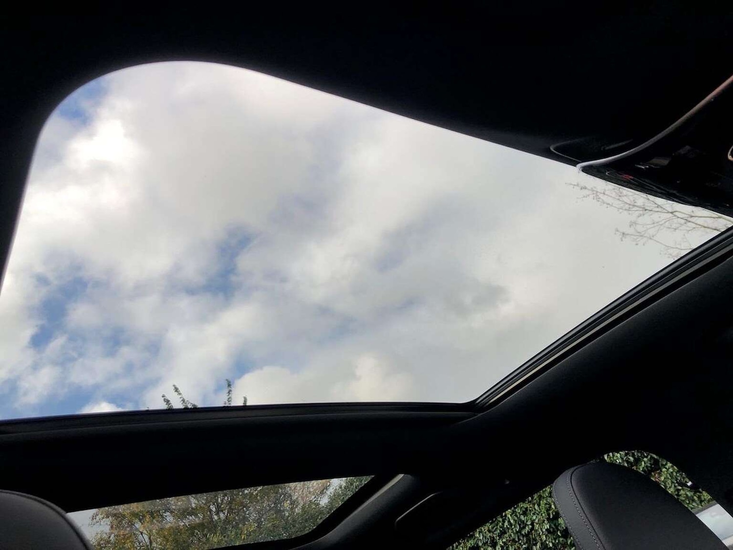 Used Mercedes-Benz C Class 2025 for sale - 78196248: Photo 14