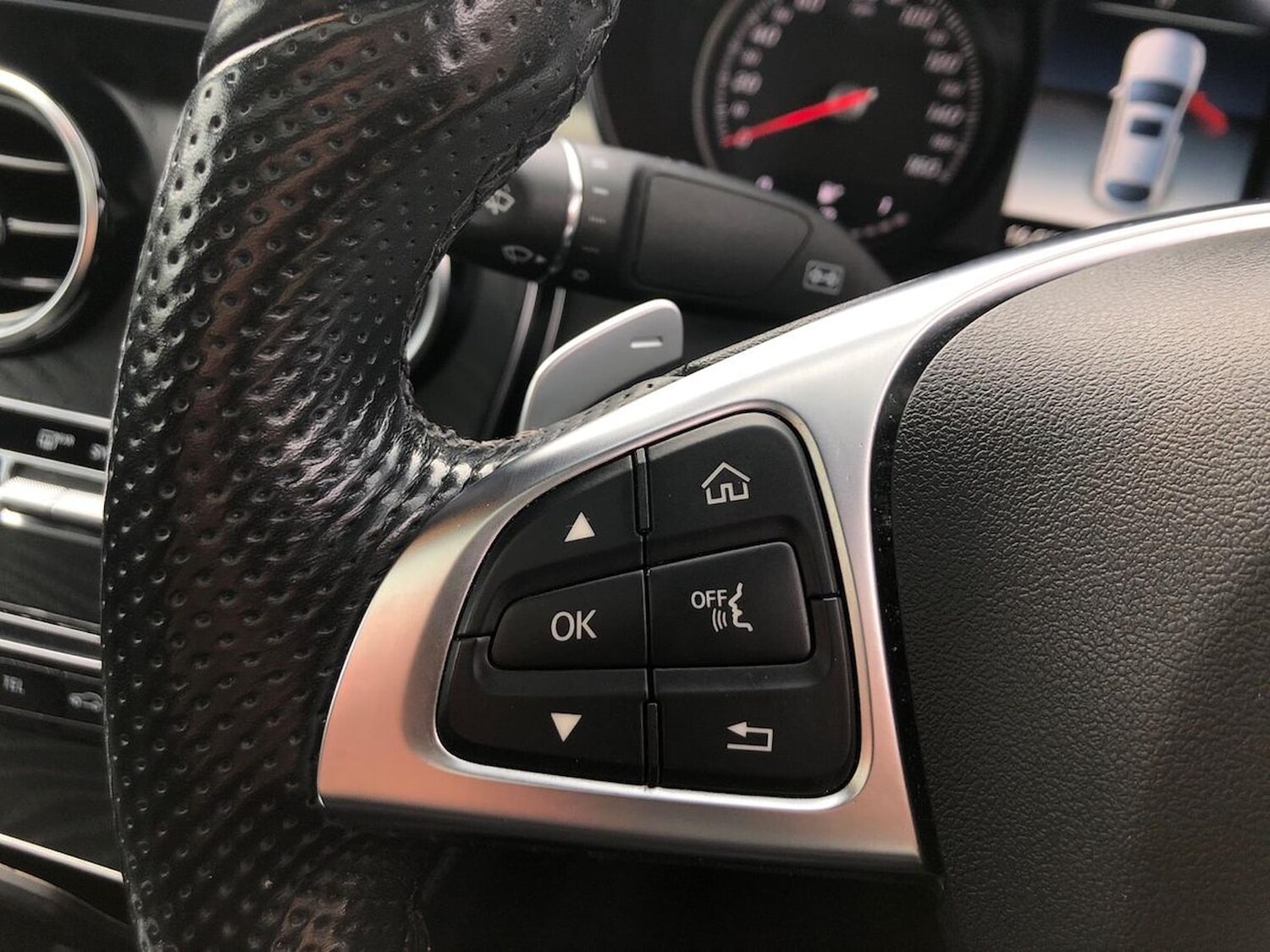 Used Mercedes-Benz GLC 2019 for sale - 76554215: Photo 26