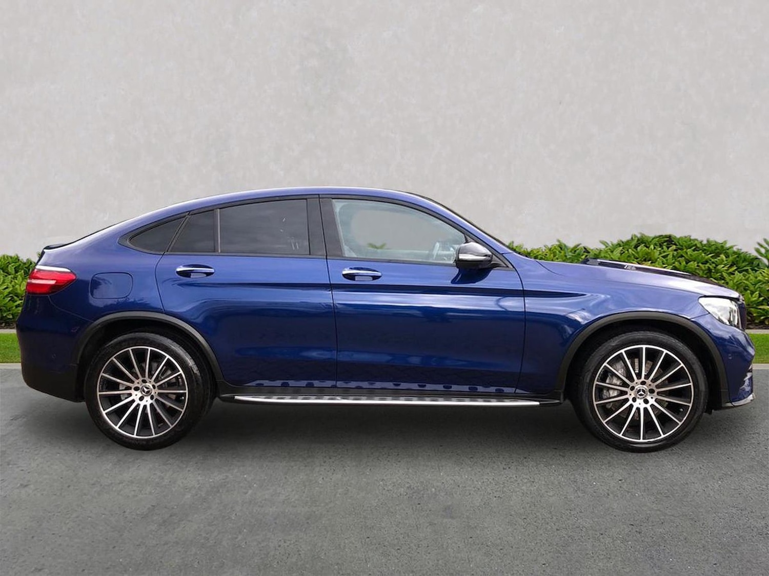 Used Mercedes-Benz GLC 2019 for sale - 76554215: Photo 3