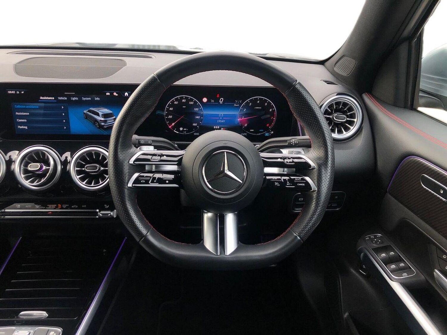 Used Mercedes-Benz GLB 2024 for sale - 76471029: Photo 9