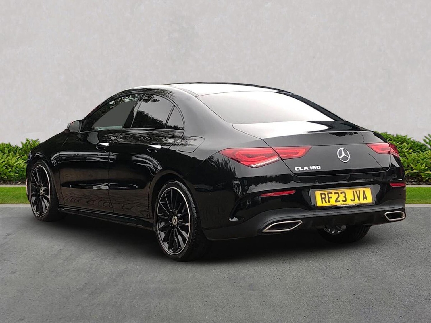 Used Mercedes-Benz CLA 2023 for sale - 76170695: Photo 2
