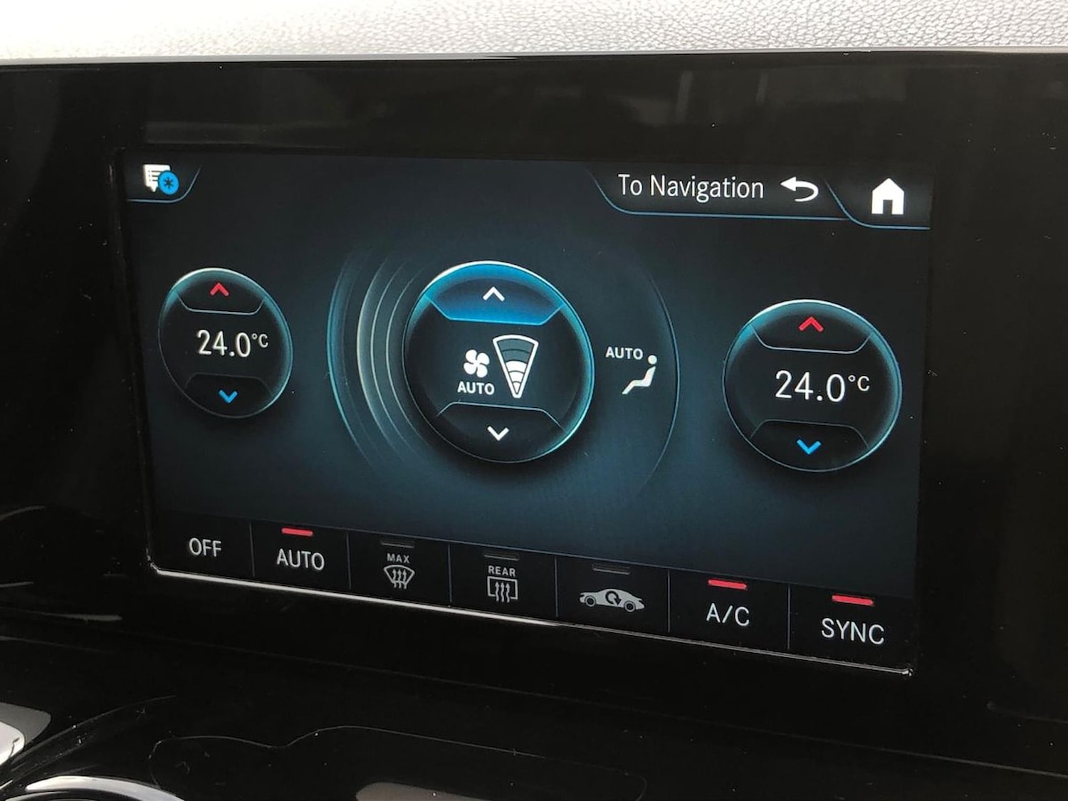 Used Mercedes-Benz GLA 2021 for sale - 76693380: Photo 12