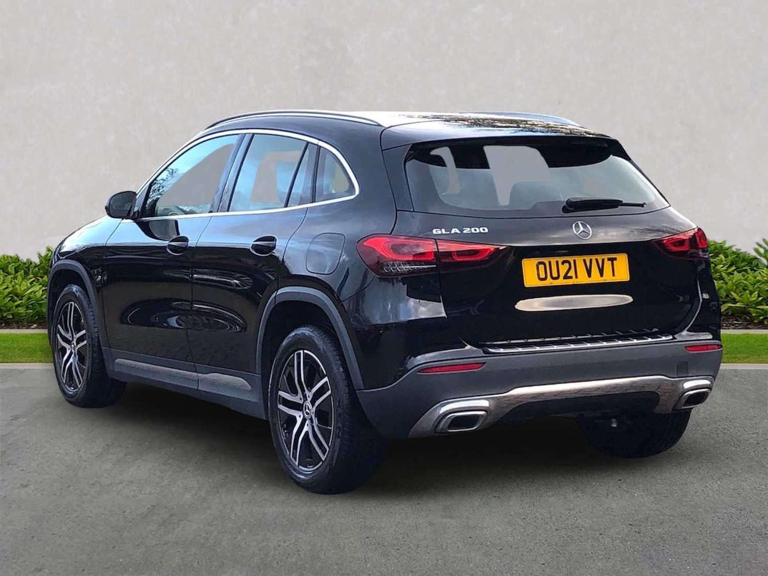 Used Mercedes-Benz GLA 2021 for sale - 76693380: Photo 2