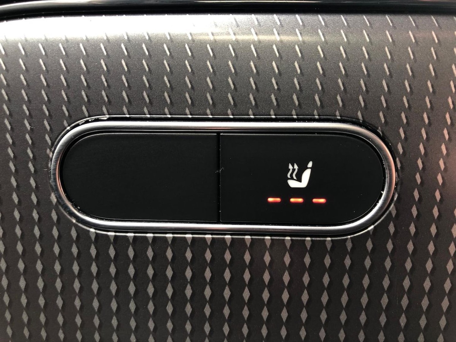 Used Mercedes-Benz GLA 2021 for sale - 76693380: Photo 30