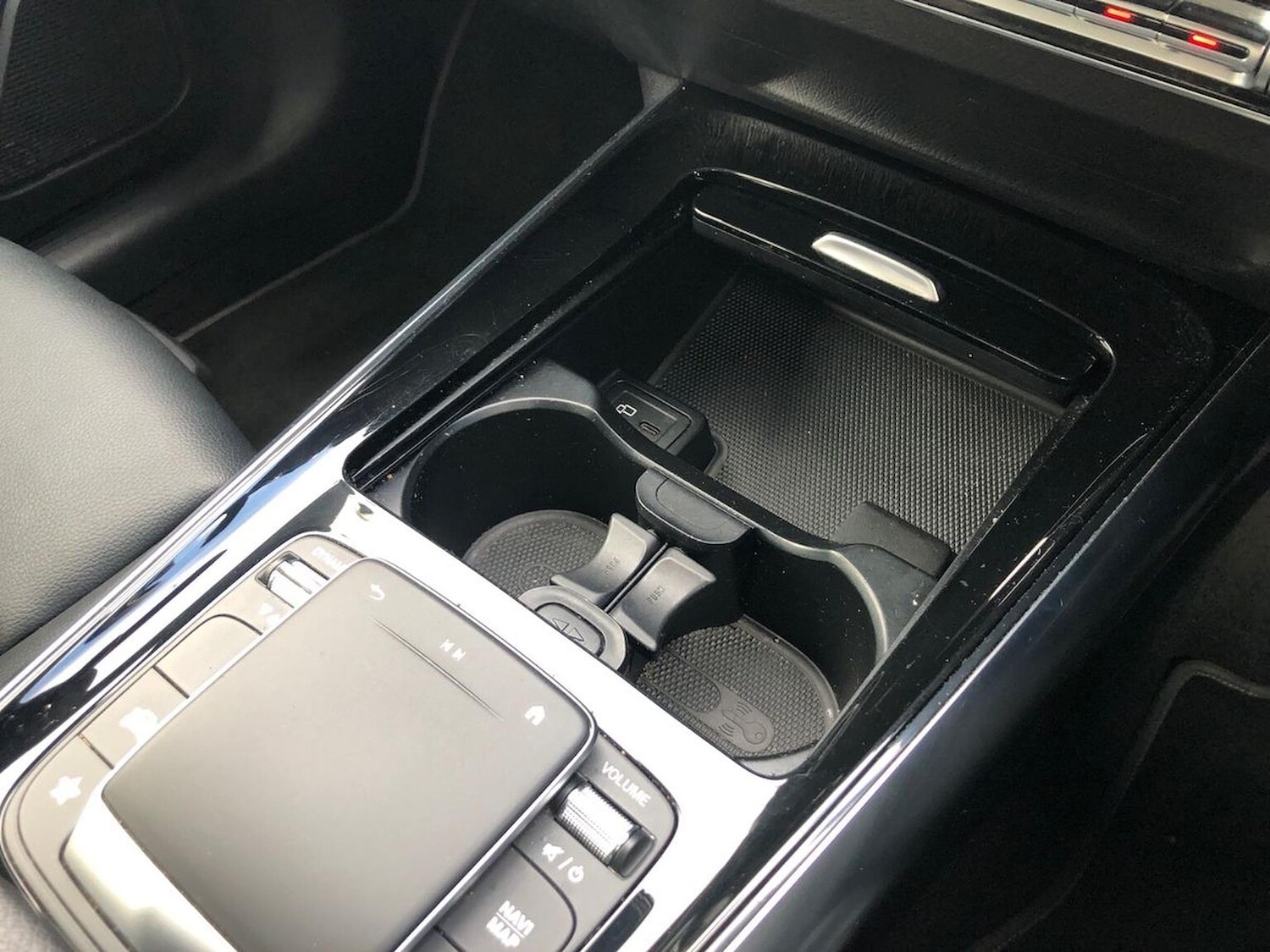 Used Mercedes-Benz GLA 2021 for sale - 76693380: Photo 32