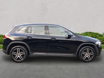 Used Mercedes-Benz GLA 2021 for sale - 76693380: Photo