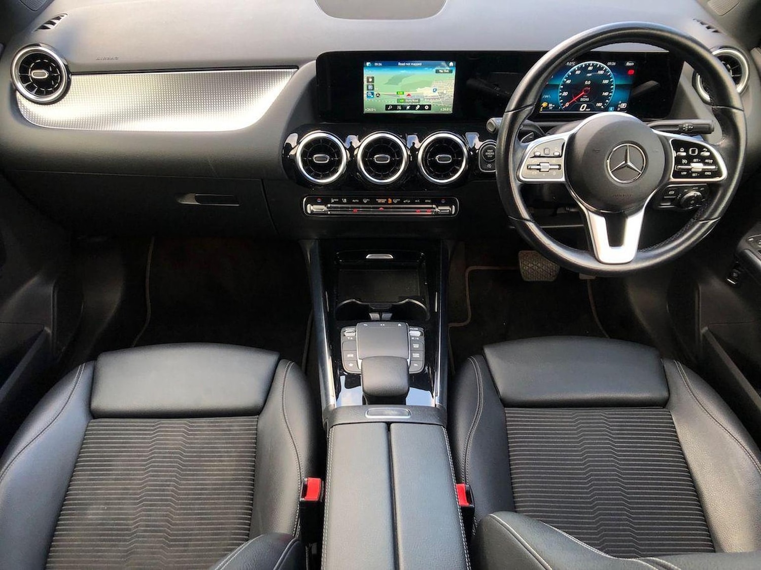 Used Mercedes-Benz GLA 2021 for sale - 76693380: Photo 8