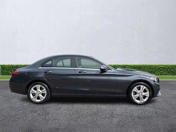 Used Mercedes-Benz C Class 2016 for sale - 79240513: Photo
