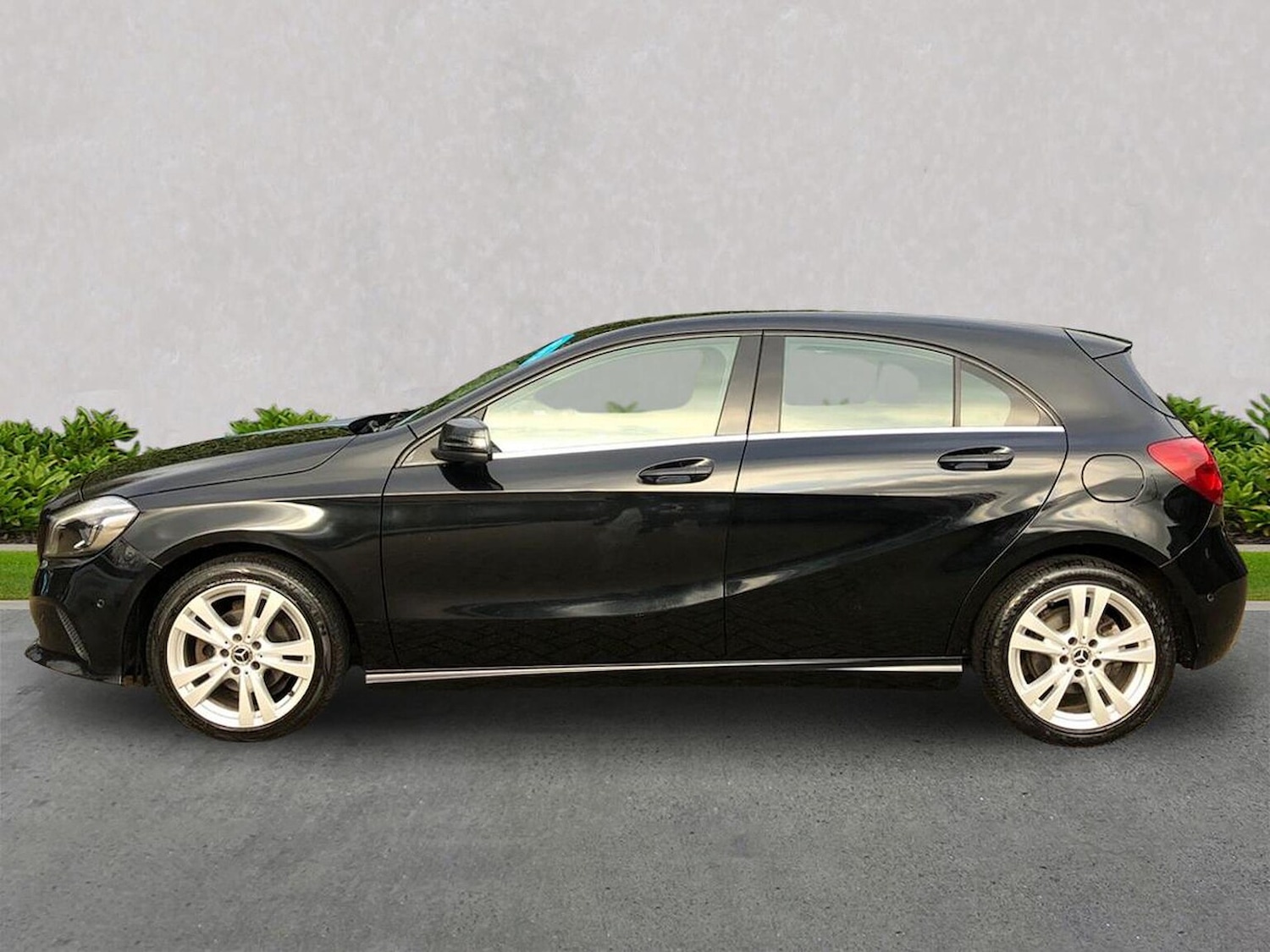 Used Mercedes-Benz A-Class 2018 for sale - 76924547: Photo 19