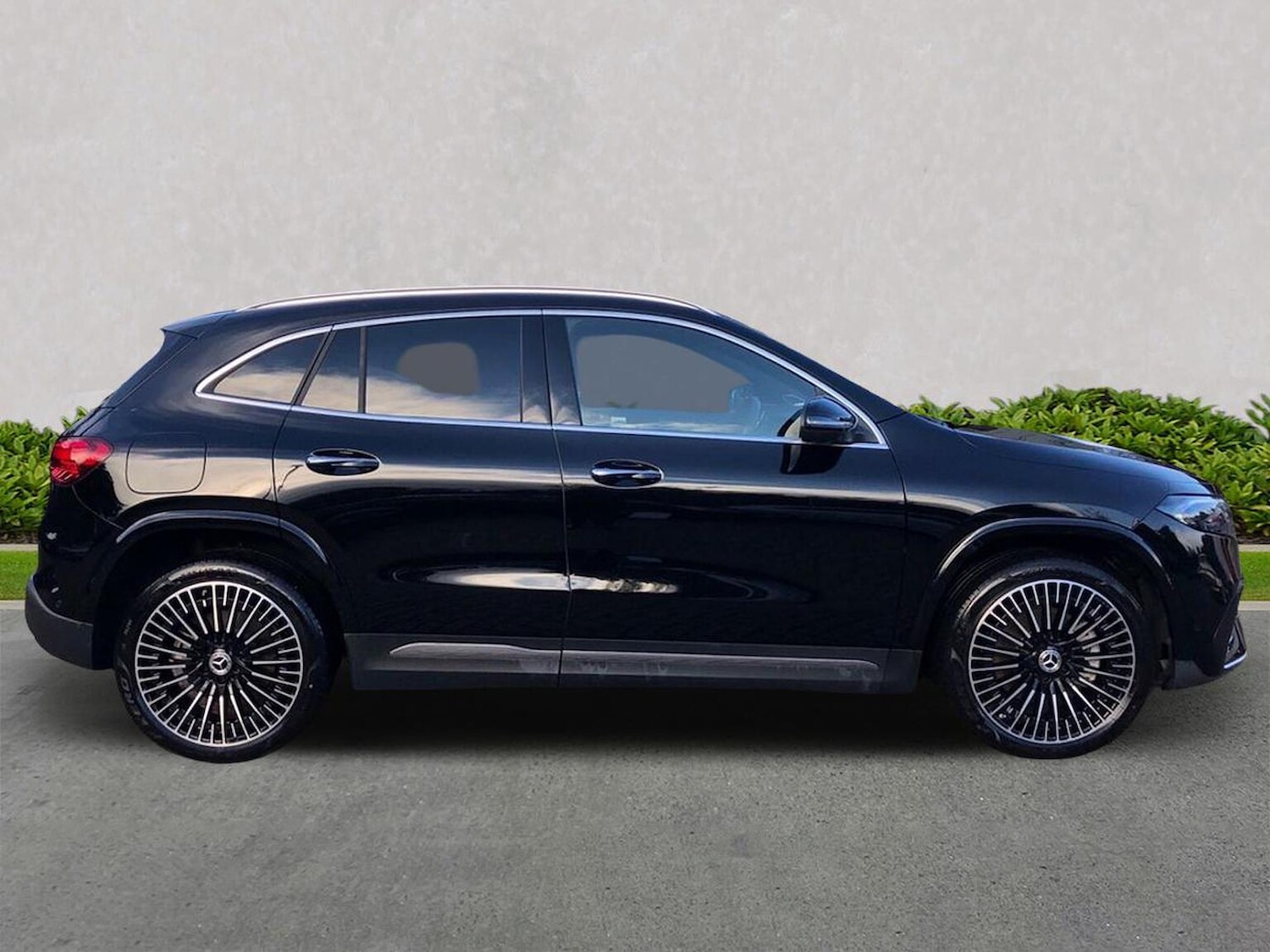 Used Mercedes-Benz EQA 2023 for sale - 76019511: Photo 3