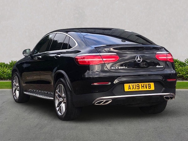 Used Mercedes-Benz GLC 2019 for sale - 76253660: Photo 2